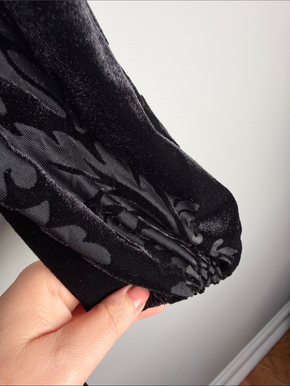 Taylor Whimsigoth Witchy Dark Romantic Black Velvet Burnout Dress Size 10 - Picture 3 of 8